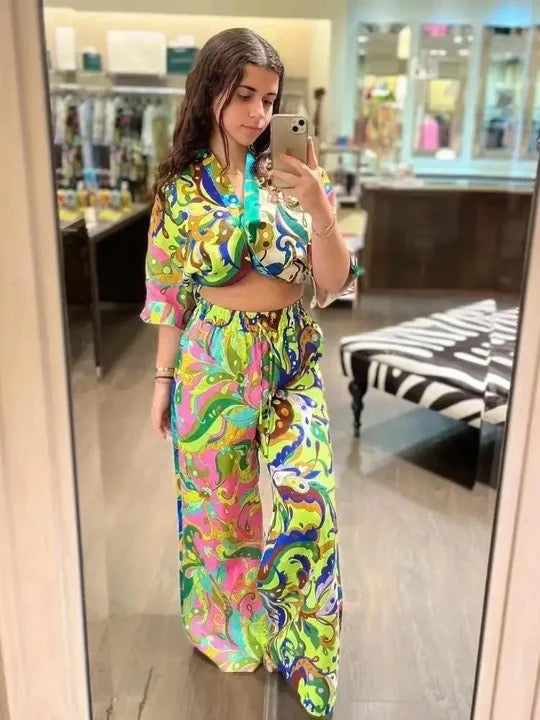 Green Abstract Printed Loose Shirt Or Wide Legs Pants