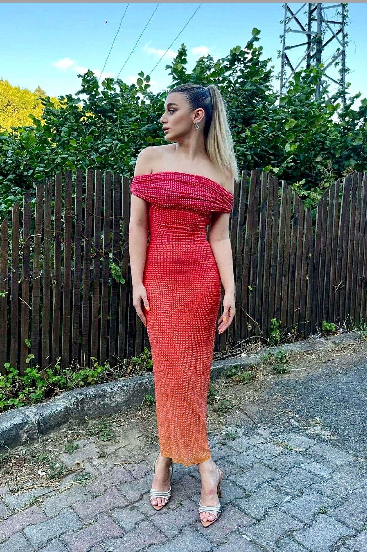 Orange Shaded Off Shoulder Luxury Diamond Decoration Skinny Midi Dress