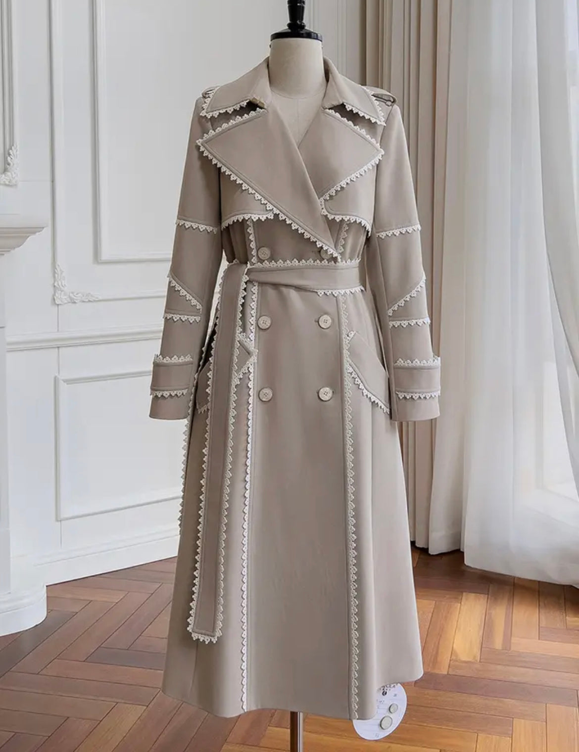 Elegant light beige Contrast Color Lace-up Trench Coat